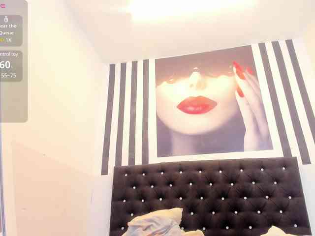 Kloee11 webcam