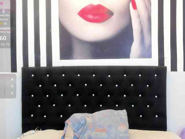 Kloee11 webcam