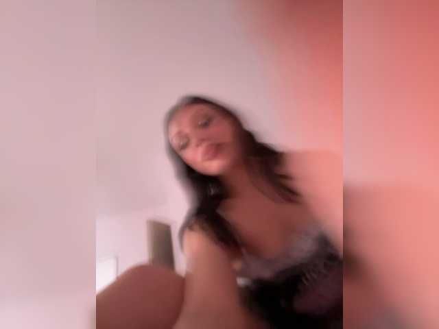 модель lustful-angels