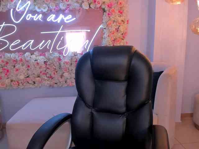 web cam show LaiaAnderson