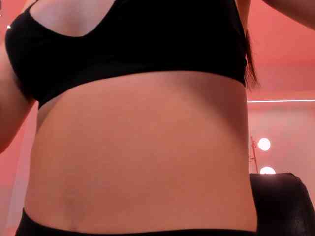 LaiaAnderson webcam