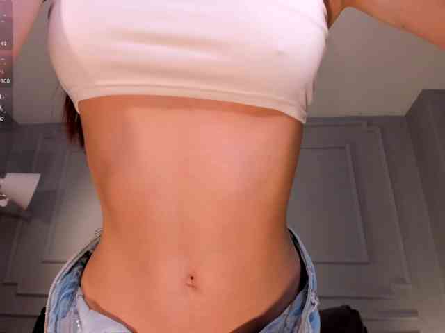 LaiaAnderson webcam