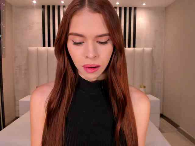 LaiaAnderson webcam