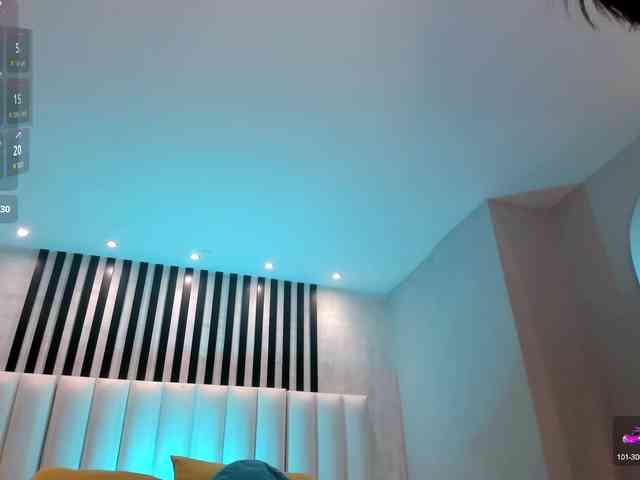 LaiaAnderson webcam