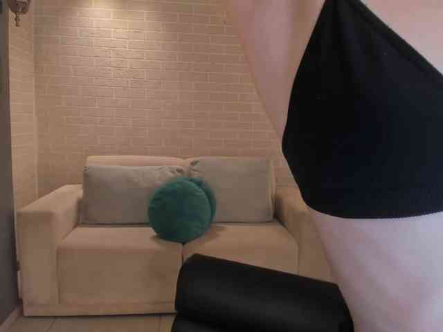 LaiaAnderson webcam
