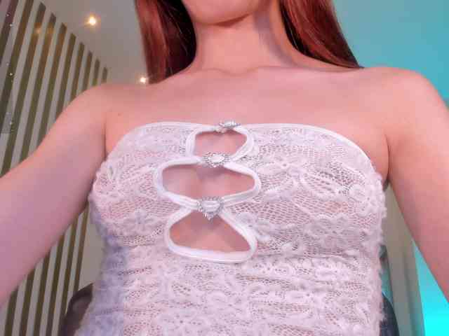 LaiaAnderson webcam
