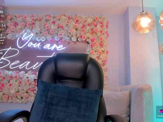 LaiaAnderson webcam