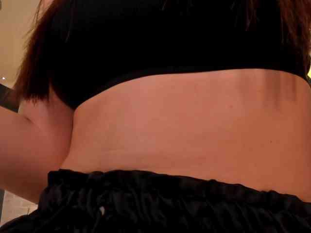 LaiaAnderson webcam