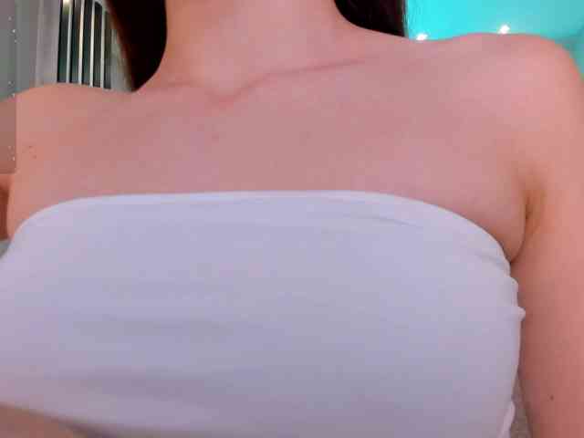 LaiaAnderson webcam