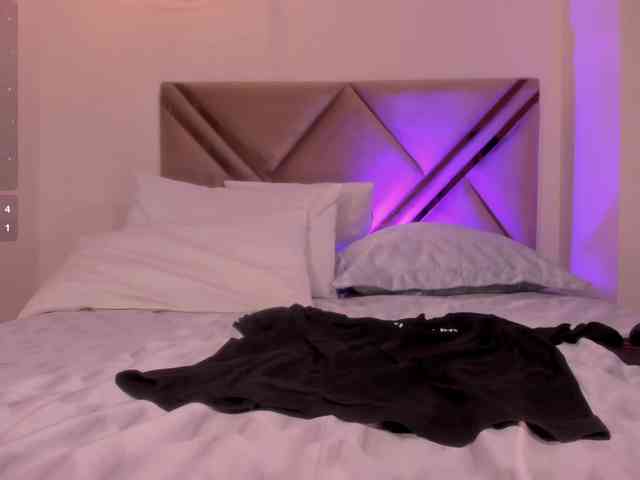 LaiaAnderson webcam
