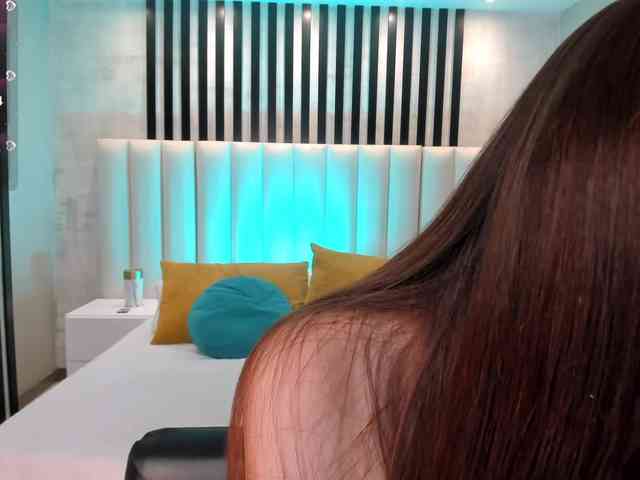LaiaAnderson webcam