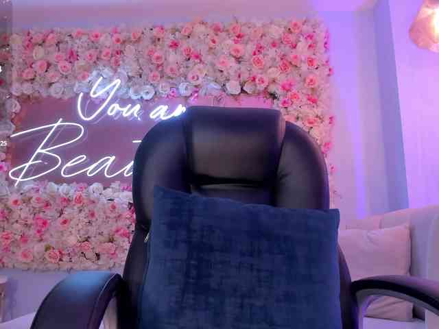 LaiaAnderson webcam
