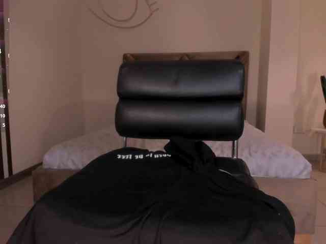 LaiaAnderson webcam