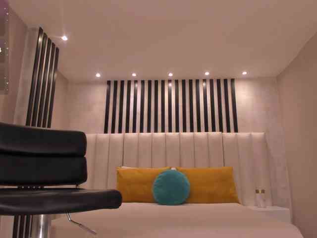 LaiaAnderson webcam