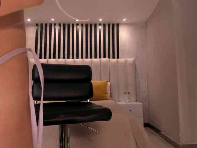 LaiaAnderson webcam