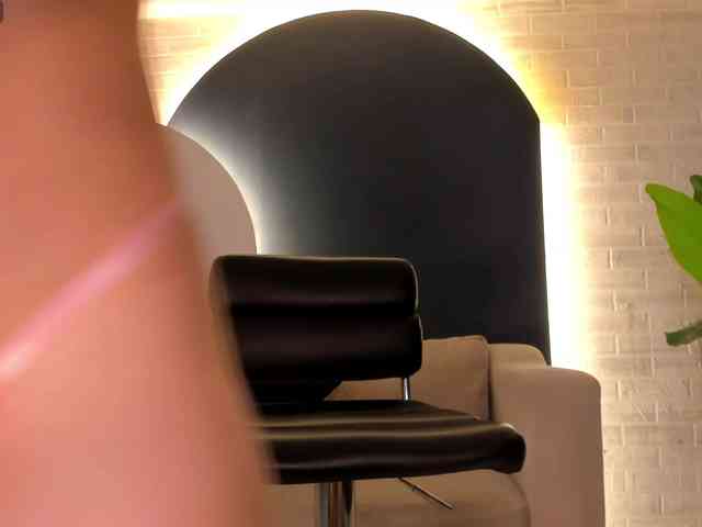 LaiaAnderson webcam