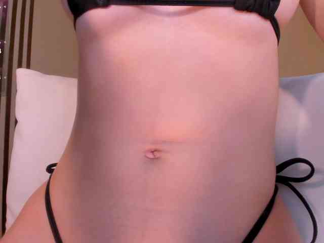 LaiaAnderson webcam