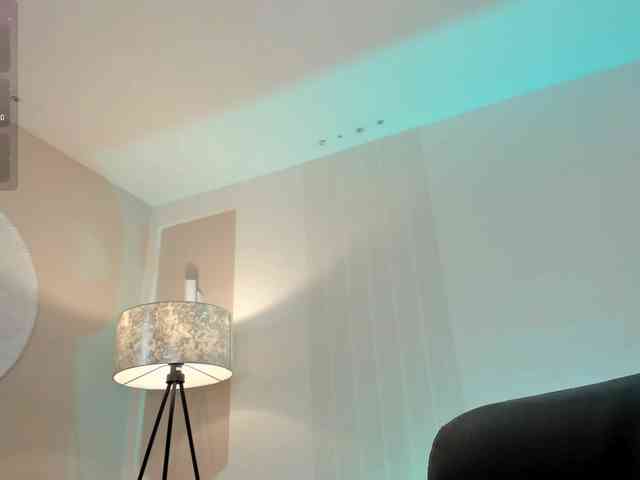 LaiaAnderson webcam