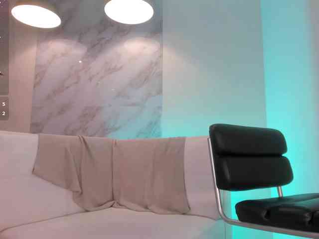 LaiaAnderson webcam