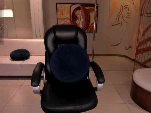 LaiaAnderson webcam