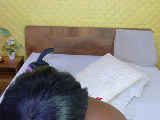 curvynaomhy Porn Show