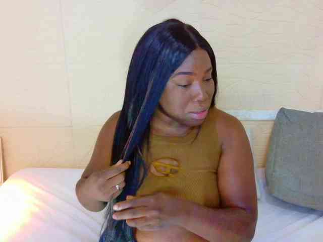 curvynaomhy curvynaomhy