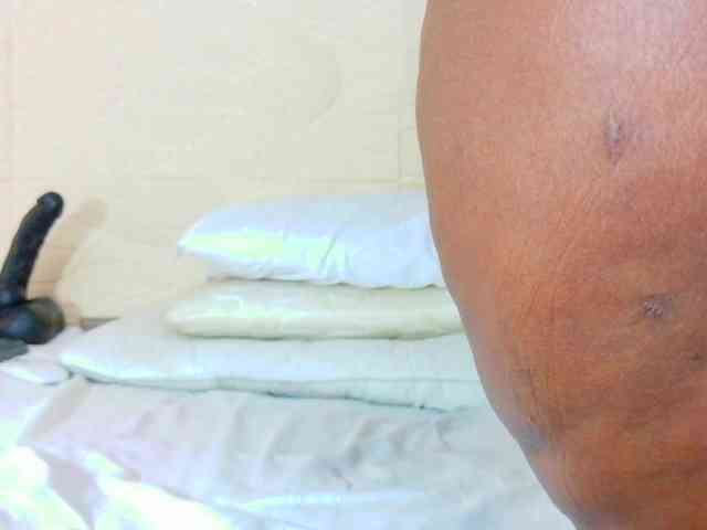 curvynaomhy curvynaomhy