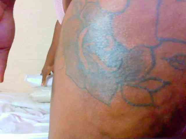 curvynaomhy curvynaomhy