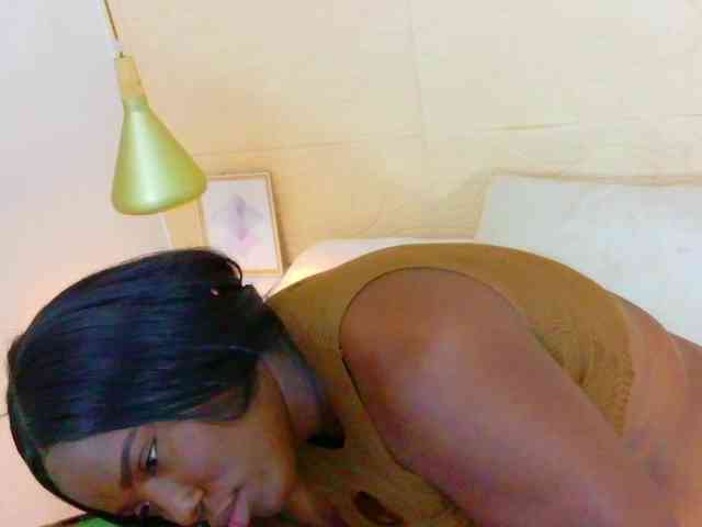 curvynaomhy curvynaomhy