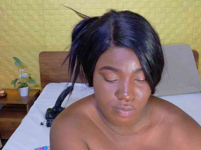 curvynaomhy curvynaomhy