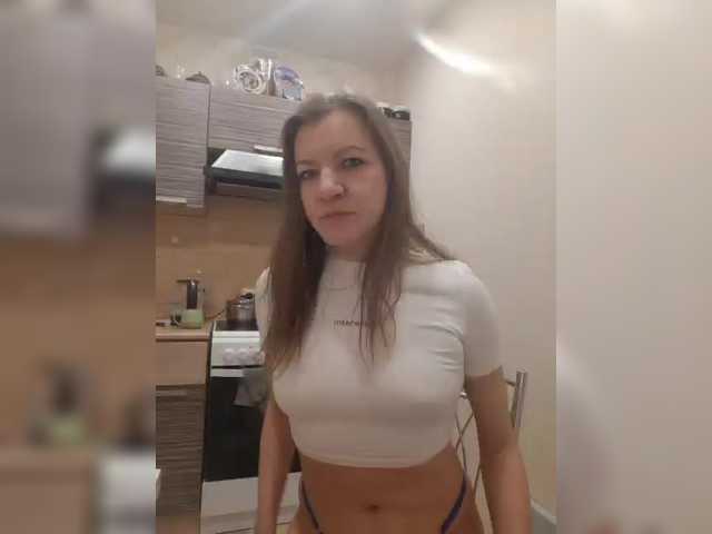 Mia-Carnival's BongaCams show and profile