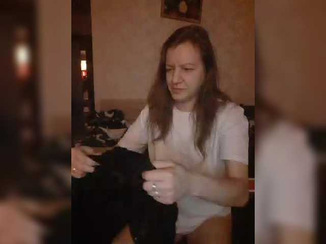 Mia-Carnival's BongaCams show and profile