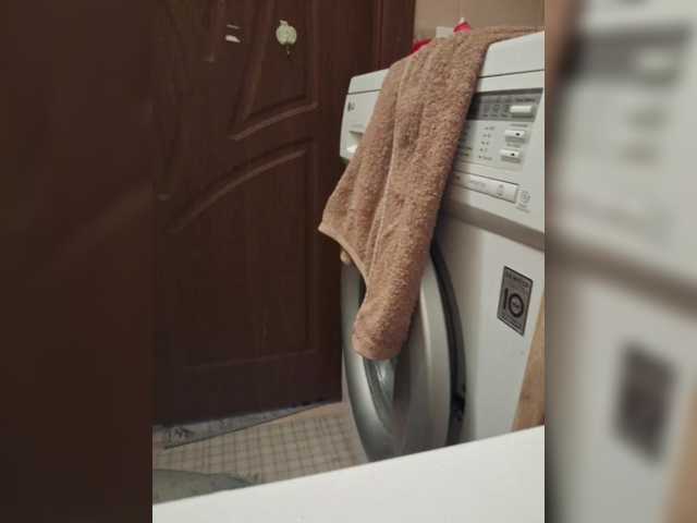 Nina-83's BongaCams show and profile