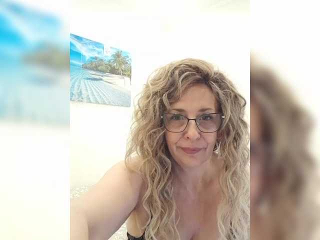 mery8poppins's BongaCams profile