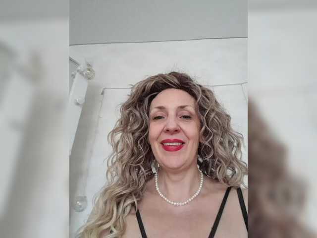 mery8poppins's BongaCams profile