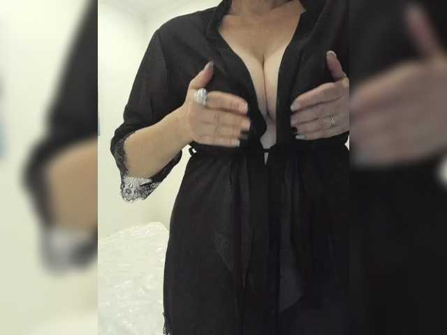 mery8poppins from BongaCams is Freechat