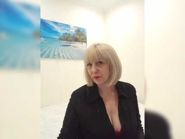 mery8poppins's BongaCams show and profile
