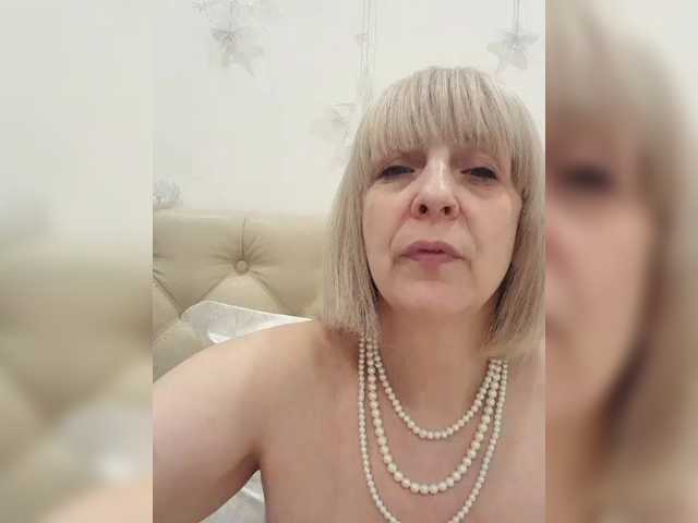 mery8poppins from BongaCams is Freechat