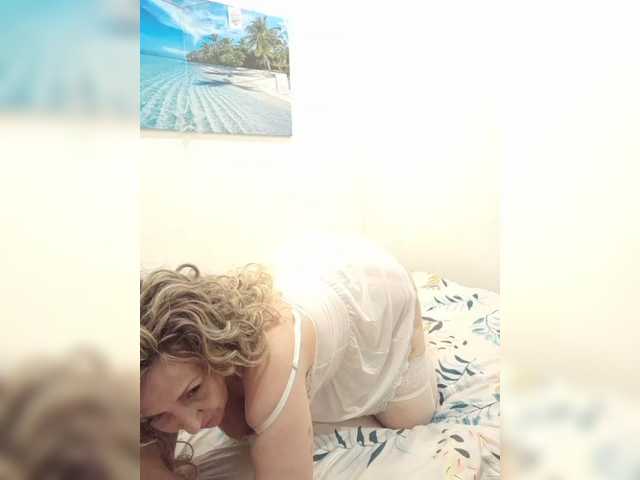 mery8poppins's BongaCams profile