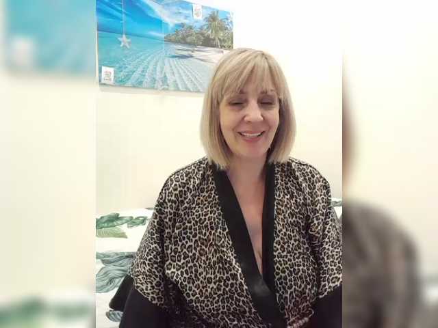 mery8poppins's BongaCams show and profile