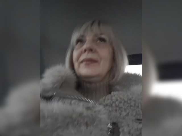 mery8poppins's BongaCams show and profile