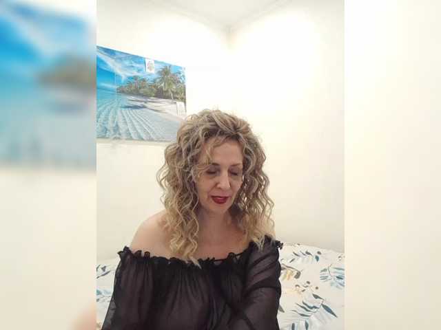mery8poppins's BongaCams show and profile
