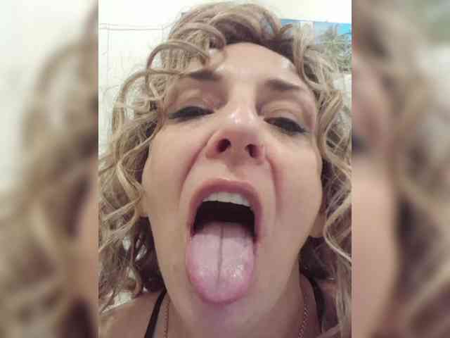 mery8poppins webcam