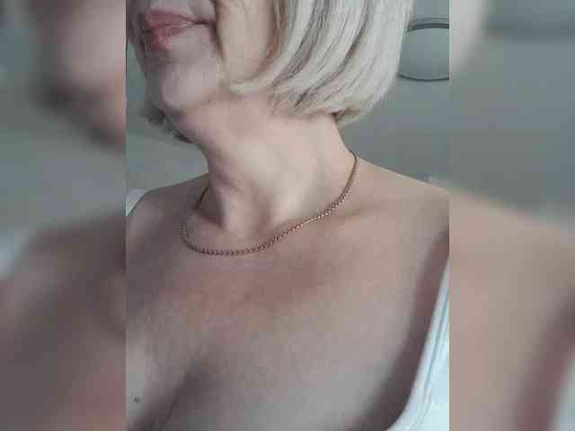 mery8poppins webcam