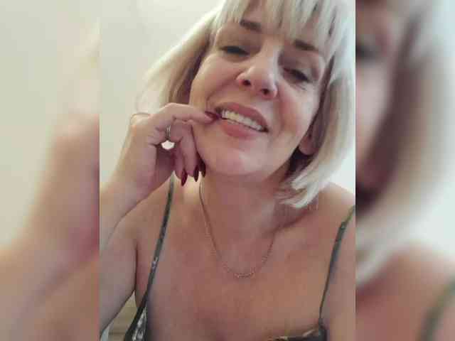 mery8poppins webcam