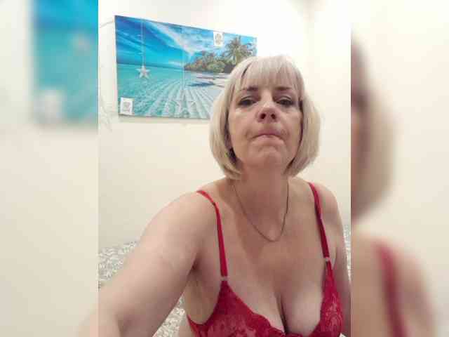 mery8poppins Live Webcam on BongaCams