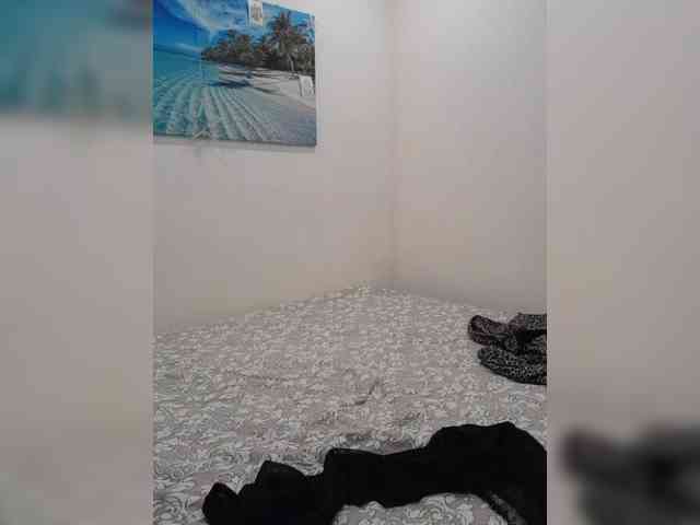 mery8poppins Live Webcam on BongaCams