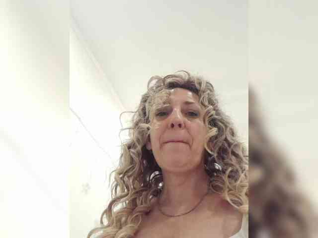mery8poppins webcam