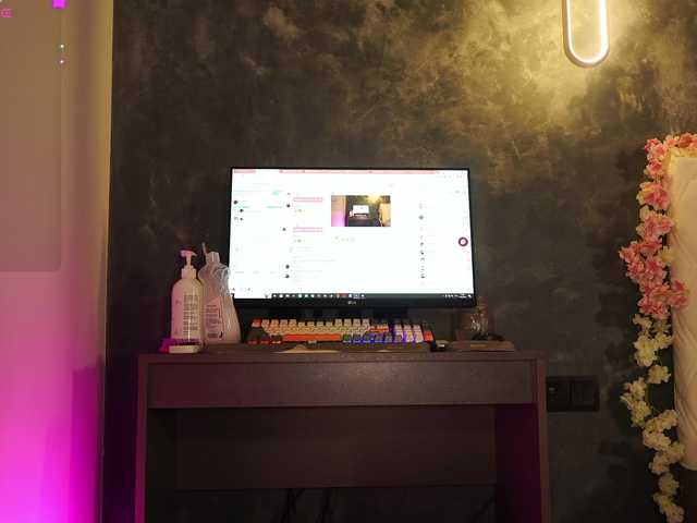 Koketka's BongaCams show and profile