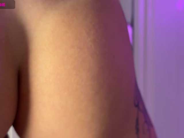 Koketka's BongaCams show and profile